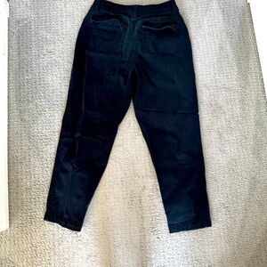 Women's cargo pants. Pre loved sz 8